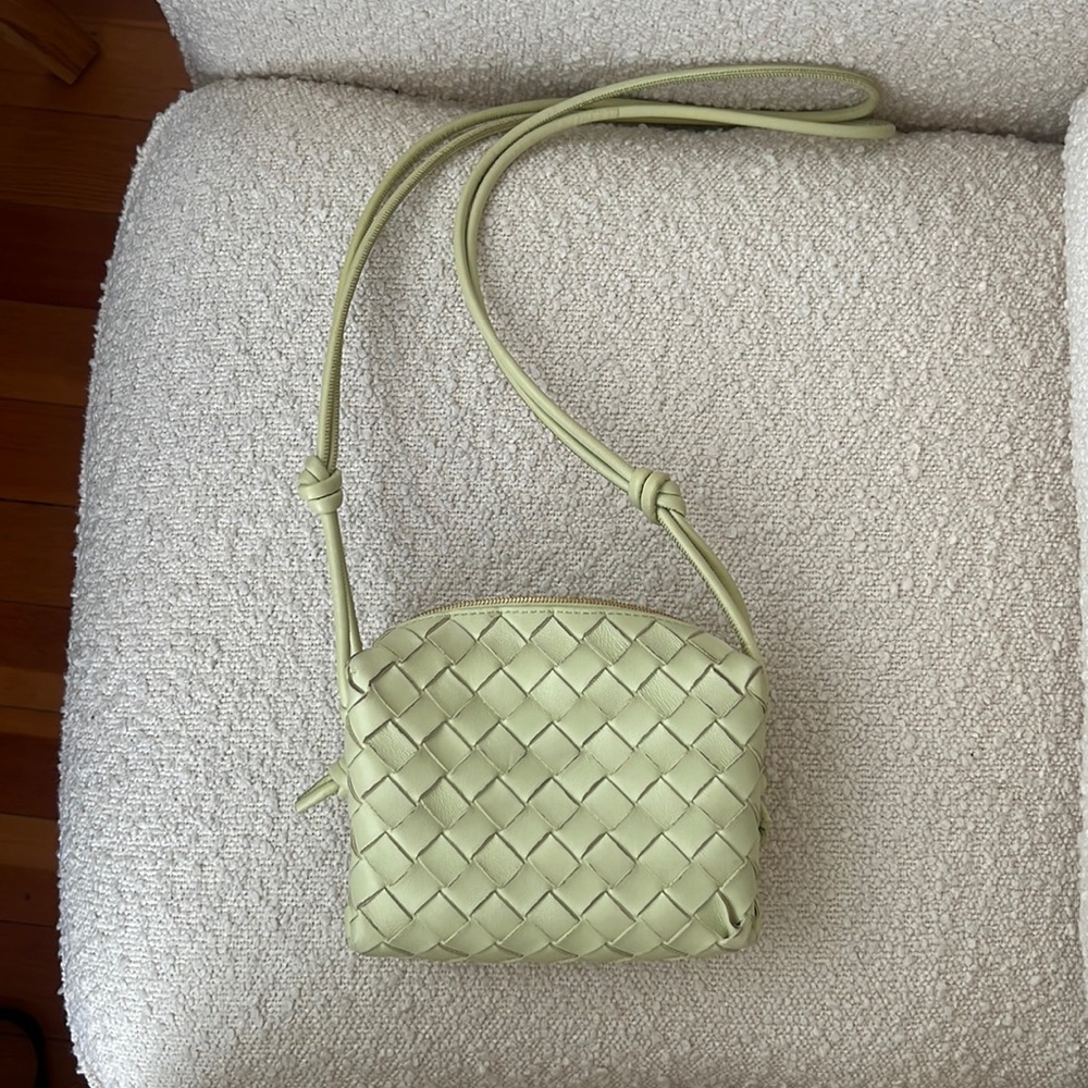 Authentic Bottega Veneta Small Intreciatto Leather Shoulder Bag in Lemon
